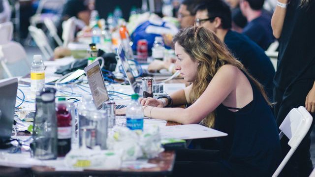 Students from across U.S. test programming skills, creativity at LA Hacks