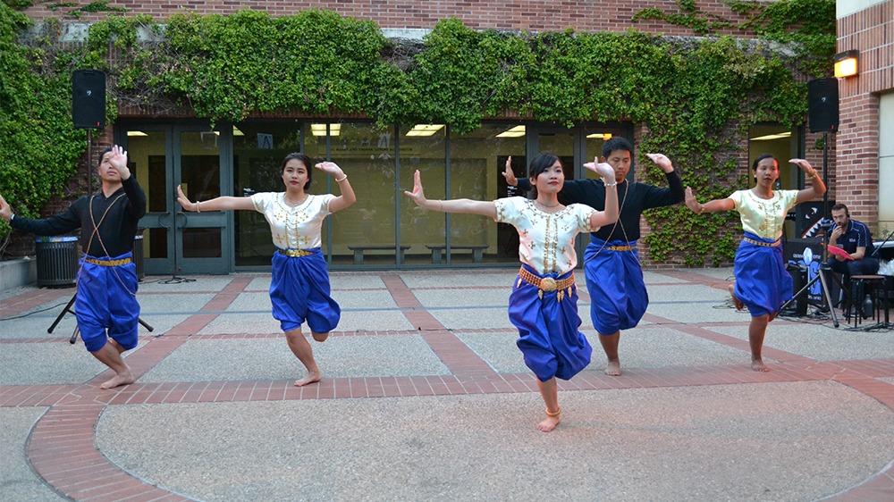 Dashew Center Performs