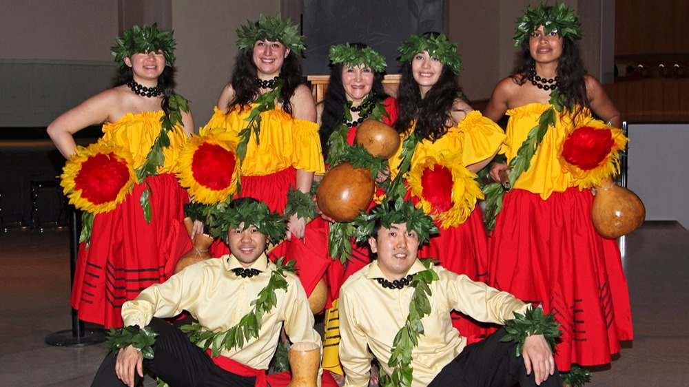 Hālau Hula O Na Mele ‘Āina O Hawai’i with Ei Arakawa and Silke Otto-Knapp